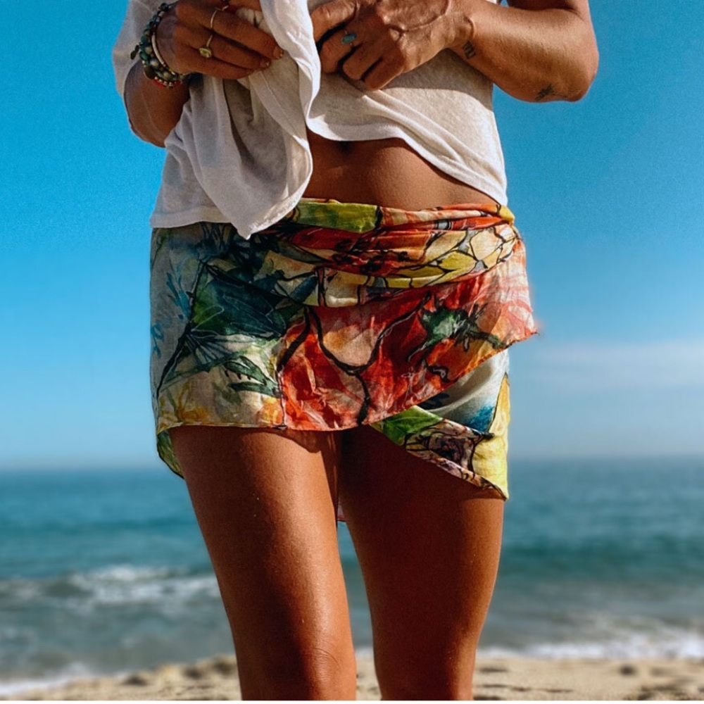 Rebekah Steen Goldfish Kiss Beautiful Things Scarf Sarong Pareo - Picture 2 of 16